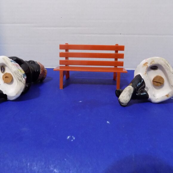 Vintage Ceramic Africans American  Couple Bench Salt & Pepper Shakers - Picture 2 of 4